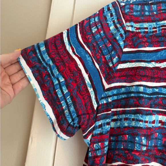 CJ Banks Red and Blue Patterned Top - Picture 4 of 6